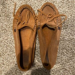 Minnetonka shoes